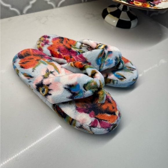 Vera Bradley Flower Plush Slippers - Picture 3 of 6